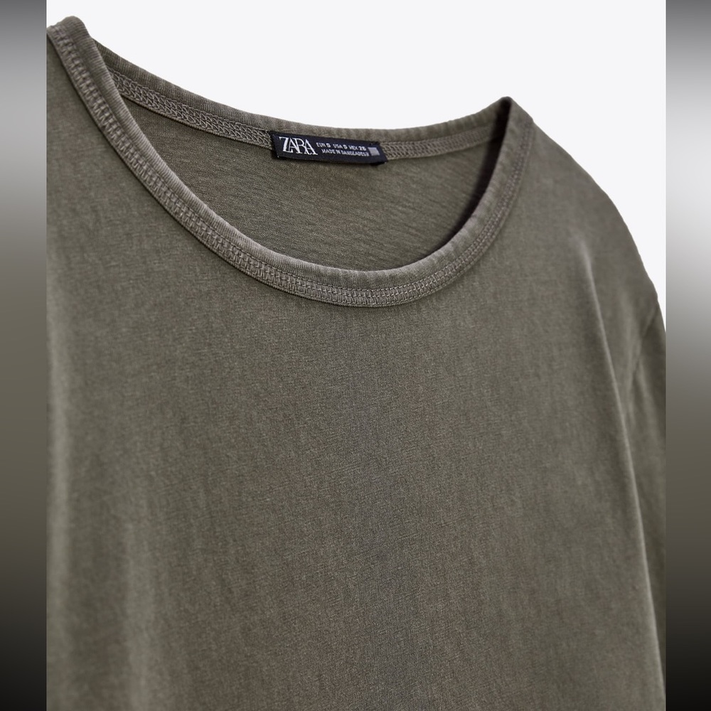 BRAND NEW washed effect minimal shirt, round neck with long sleeves